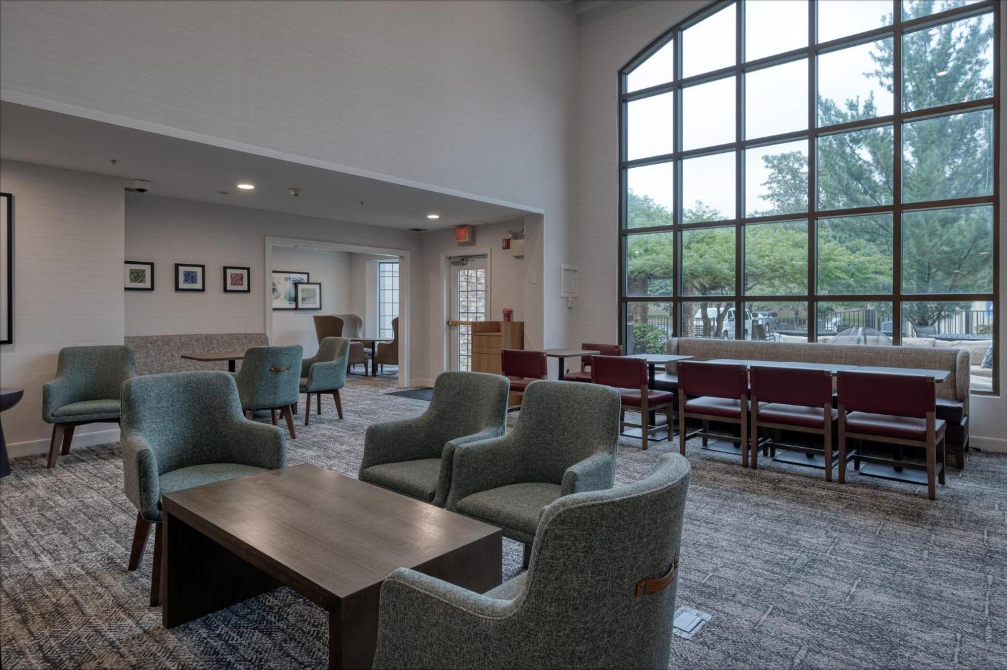 Staybridge Suites Allentown Airport Lehigh Valley By Ihg Екстер'єр фото