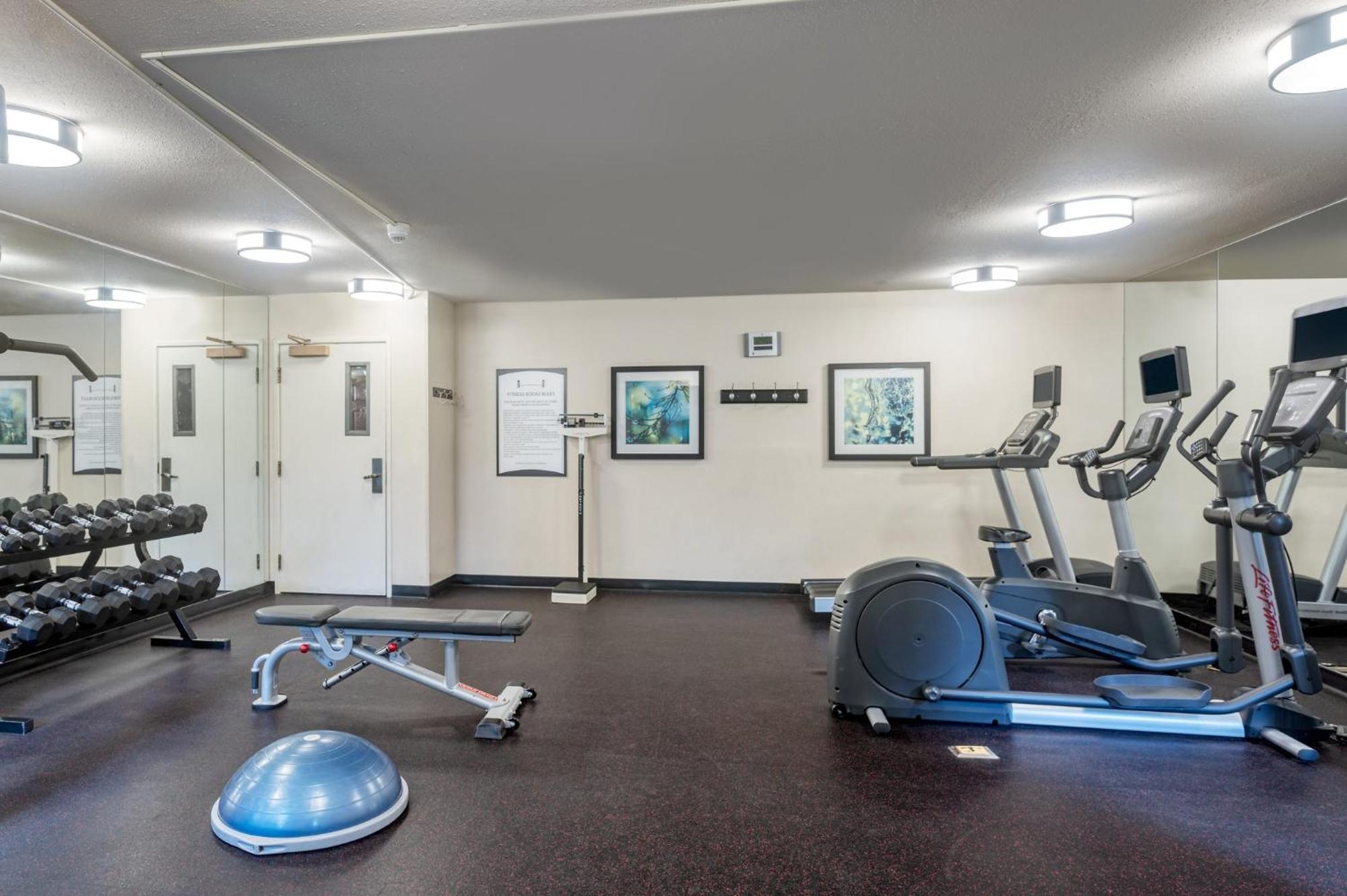 Staybridge Suites Allentown Airport Lehigh Valley By Ihg Екстер'єр фото