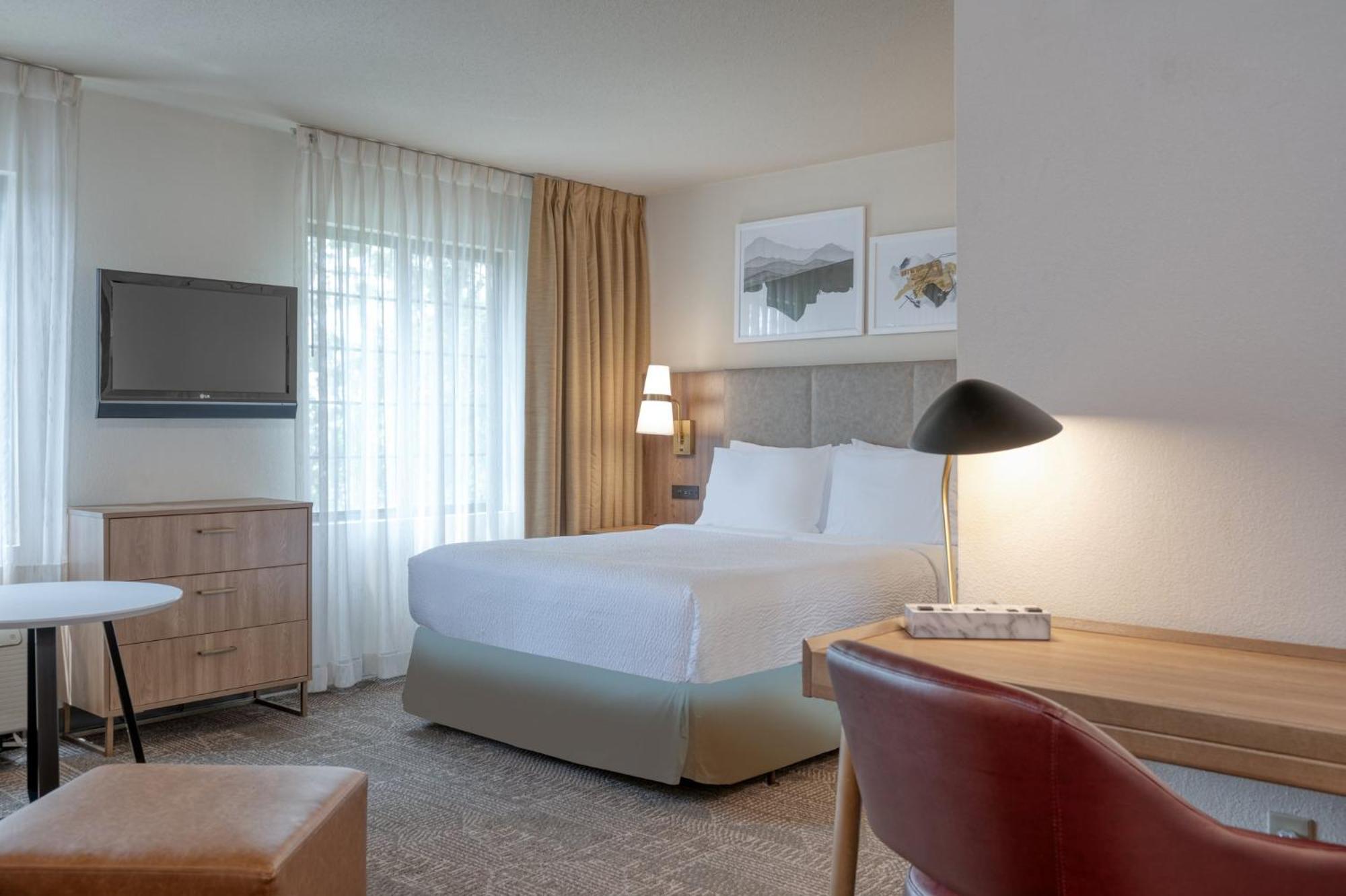 Staybridge Suites Allentown Airport Lehigh Valley By Ihg Екстер'єр фото