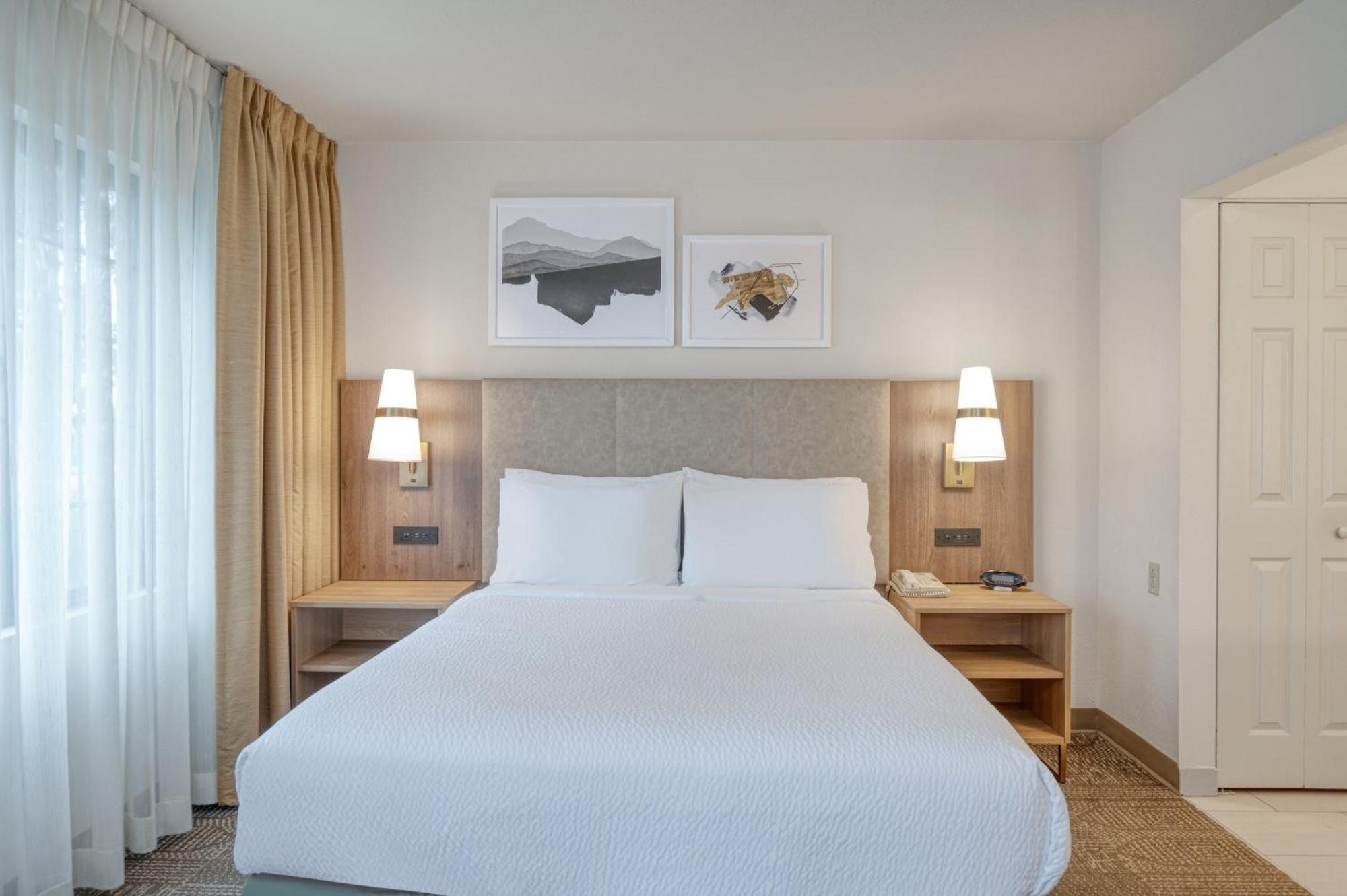 Staybridge Suites Allentown Airport Lehigh Valley By Ihg Екстер'єр фото